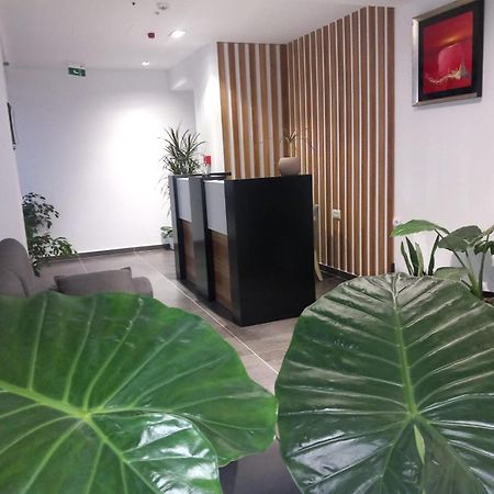 Hotel Ksamili エクステリア 写真